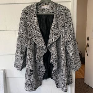 Calvin Klein black & white jacket 20W